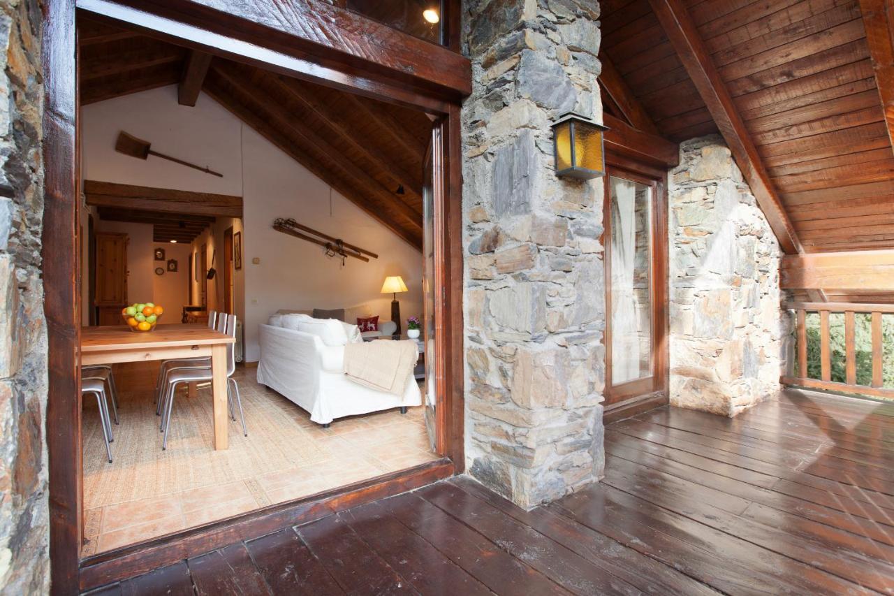 Tarter Chalets Apartaments เอลตาร์แตร์ ภายนอก รูปภาพ
