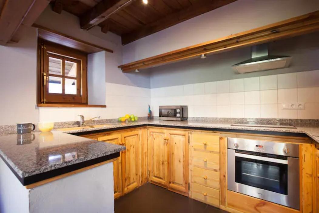 Tarter Chalets Apartaments เอลตาร์แตร์ ภายนอก รูปภาพ
