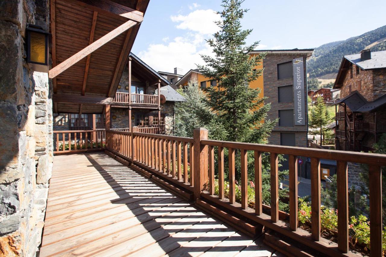 Tarter Chalets Apartaments เอลตาร์แตร์ ภายนอก รูปภาพ
