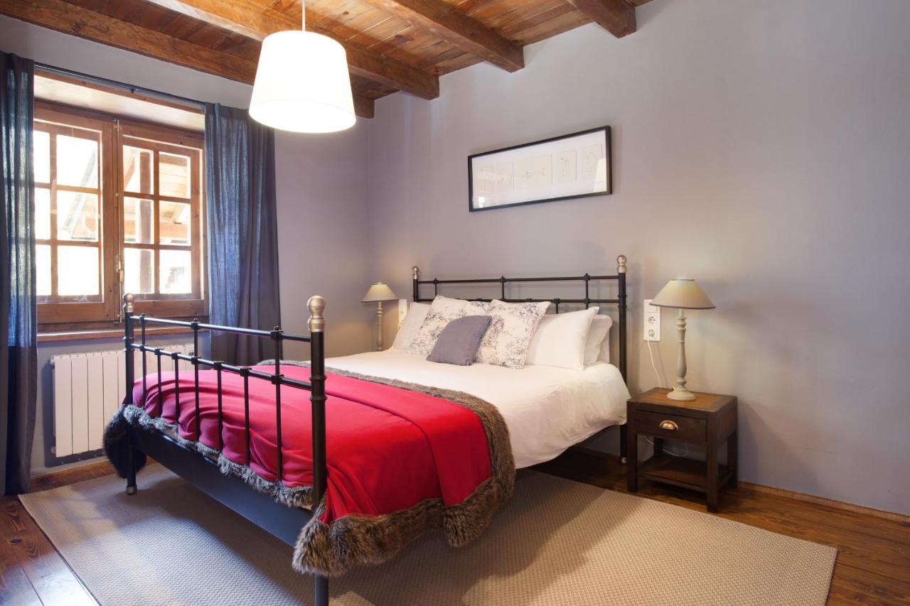 Tarter Chalets Apartaments เอลตาร์แตร์ ภายนอก รูปภาพ