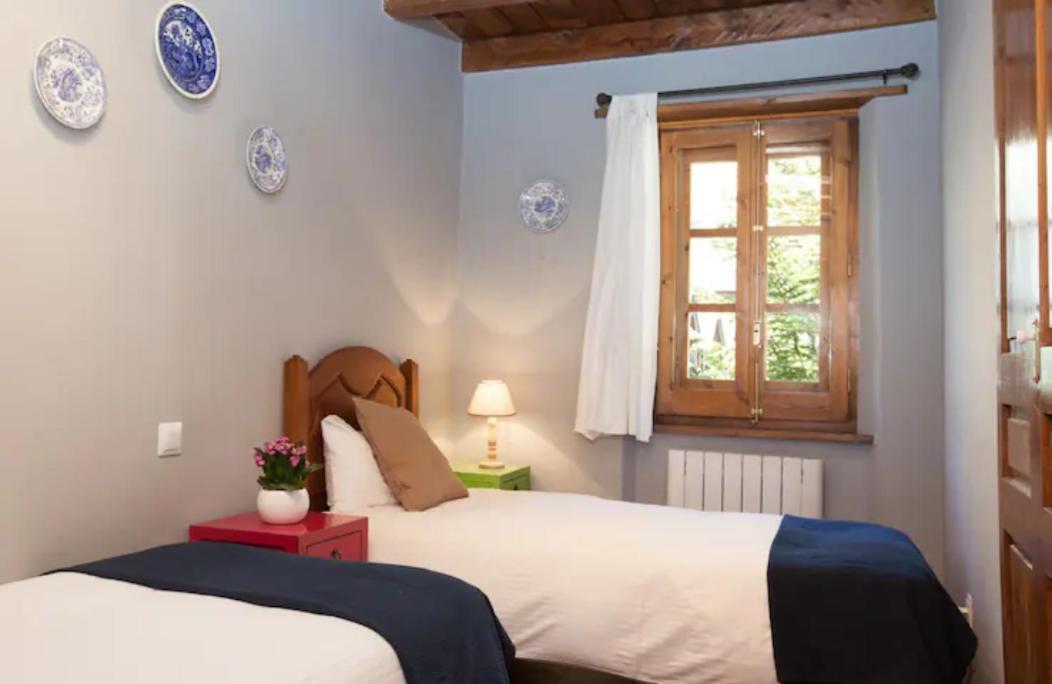 Tarter Chalets Apartaments เอลตาร์แตร์ ภายนอก รูปภาพ