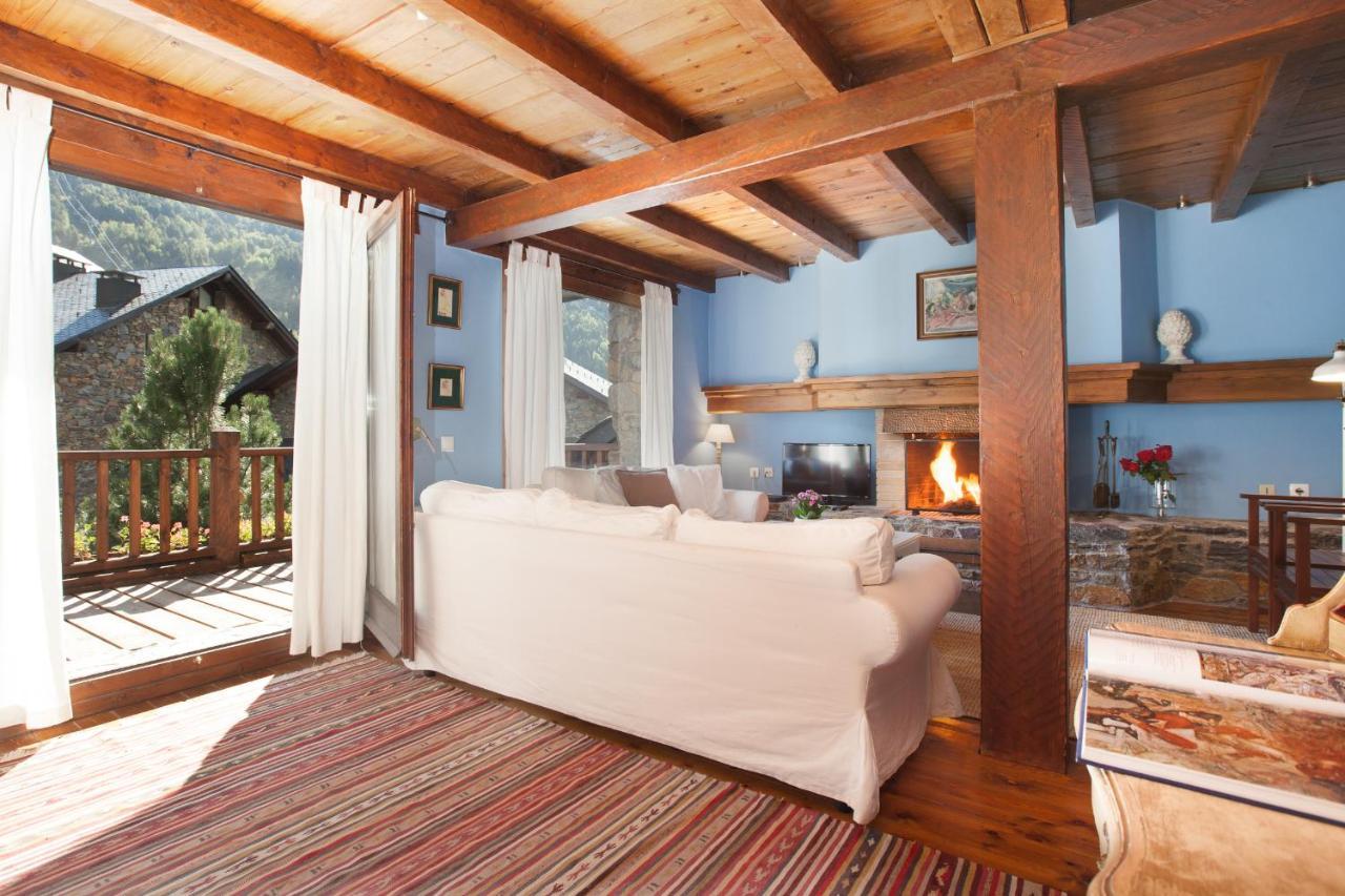 Tarter Chalets Apartaments เอลตาร์แตร์ ภายนอก รูปภาพ
