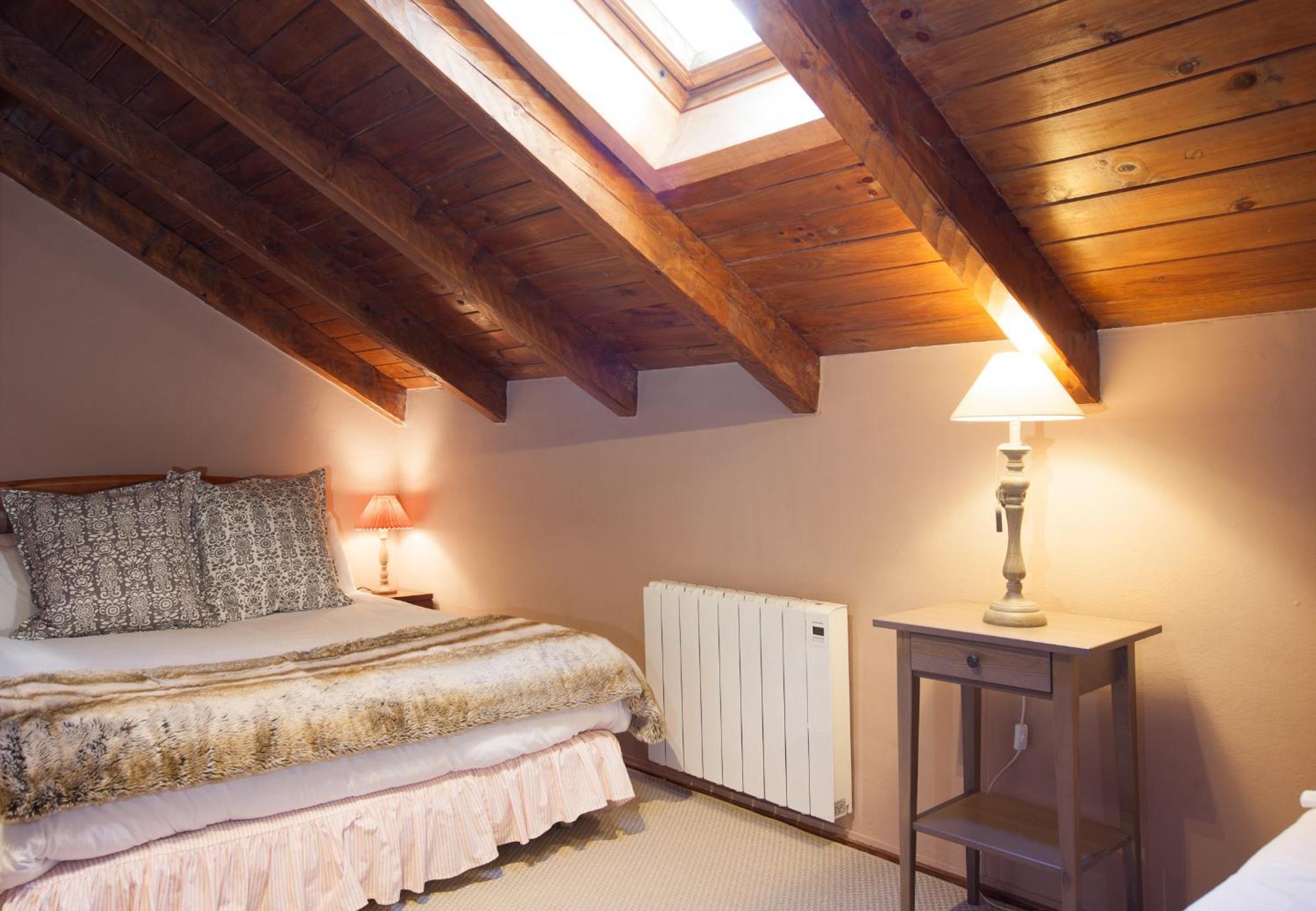 Tarter Chalets Apartaments เอลตาร์แตร์ ภายนอก รูปภาพ