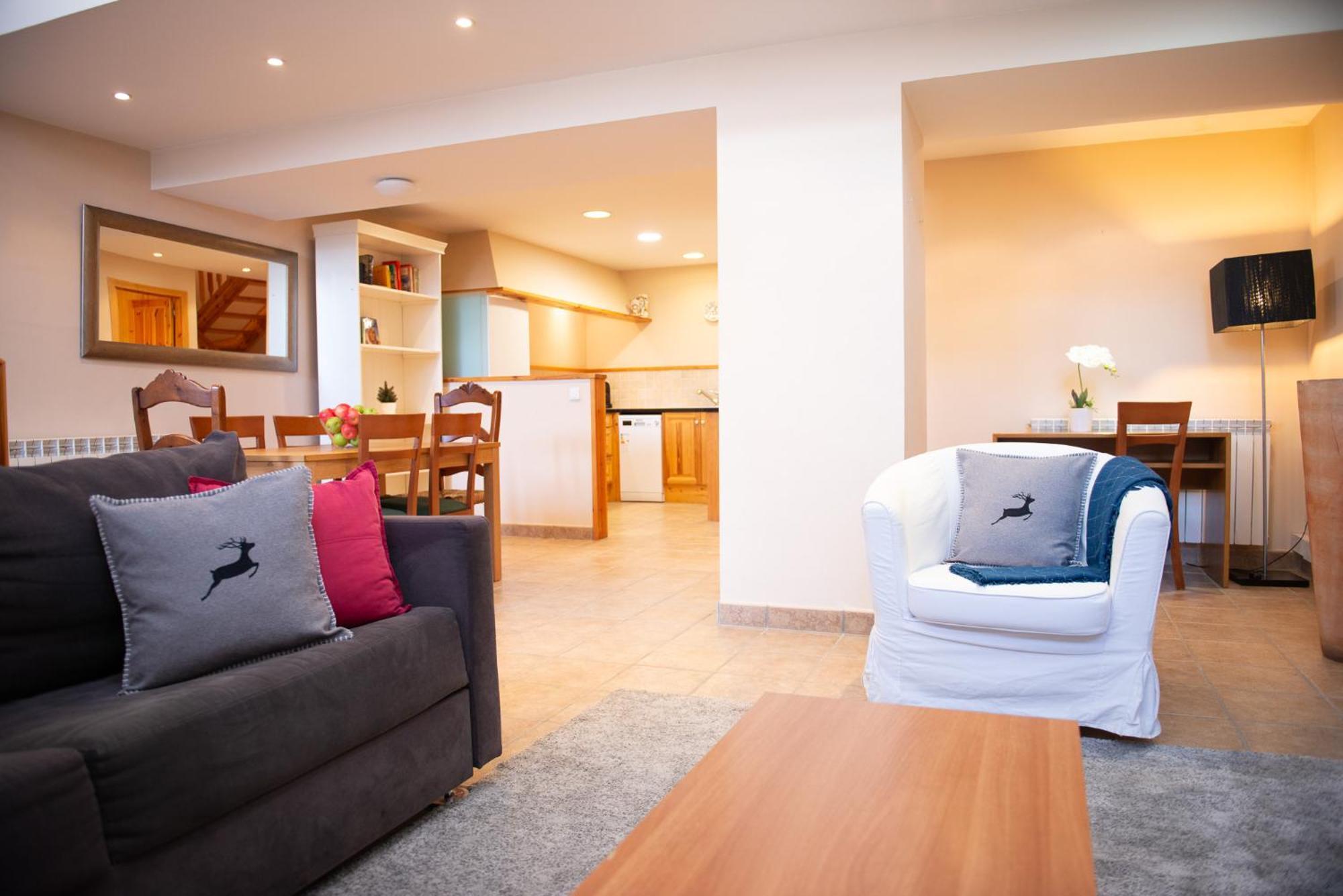Tarter Chalets Apartaments เอลตาร์แตร์ ภายนอก รูปภาพ