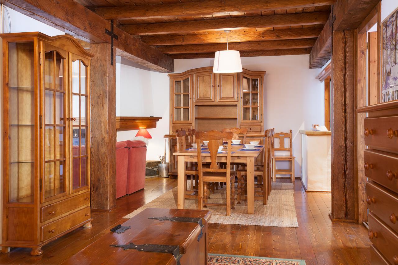 Tarter Chalets Apartaments เอลตาร์แตร์ ภายนอก รูปภาพ