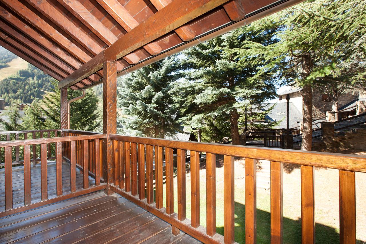 Tarter Chalets Apartaments เอลตาร์แตร์ ภายนอก รูปภาพ