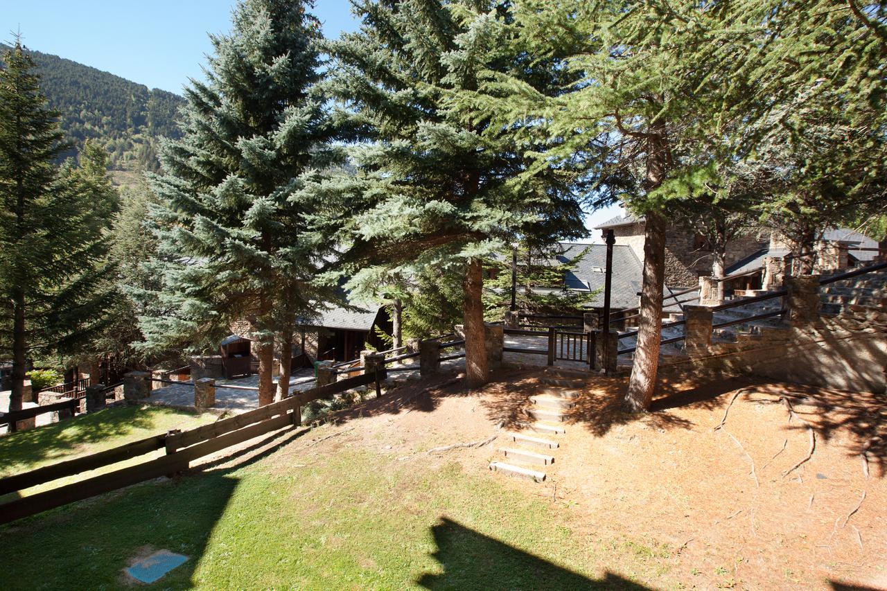 Tarter Chalets Apartaments เอลตาร์แตร์ ภายนอก รูปภาพ