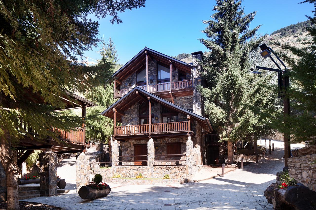 Tarter Chalets Apartaments เอลตาร์แตร์ ภายนอก รูปภาพ