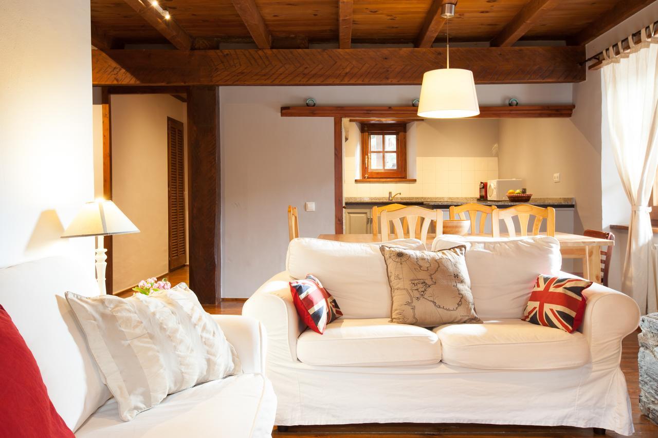 Tarter Chalets Apartaments เอลตาร์แตร์ ภายนอก รูปภาพ